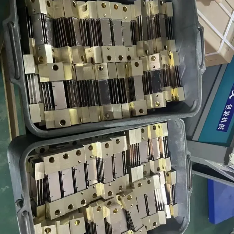 From Microamps to Kiloamps: Choosing the Right DC Shunt for Welding Applications